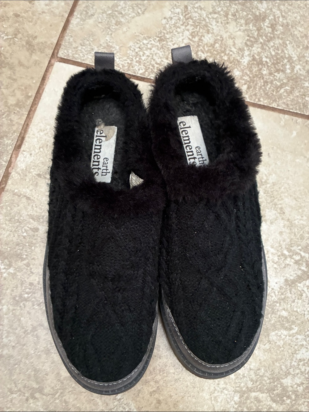 Earth Elements Black Knit Faux-Fur Slip-On Slippers for Women